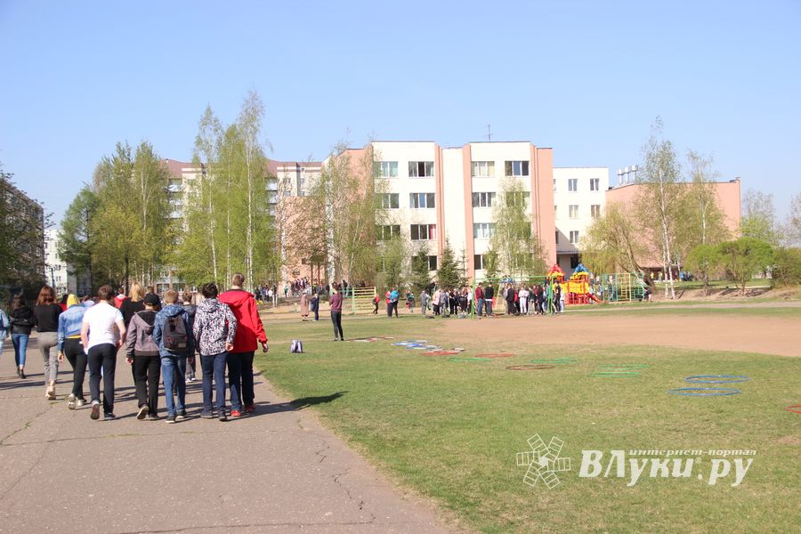 День спорта и туризма прошёл в школе №13 (ФОТО)