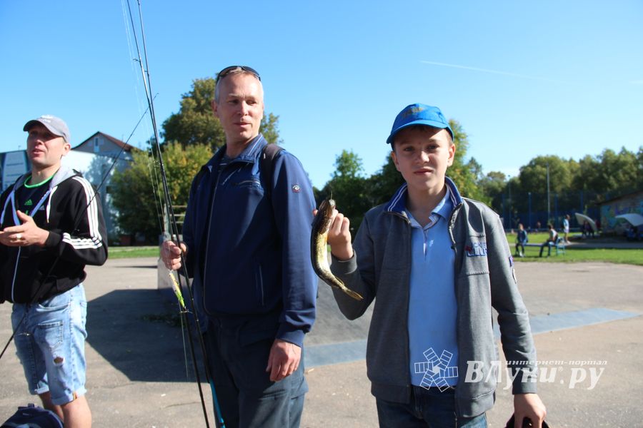 Большой спортивный праздник в Великих Луках (ФОТО)