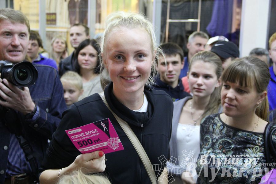 Торговый центр «Апельсин» отметил День рождения