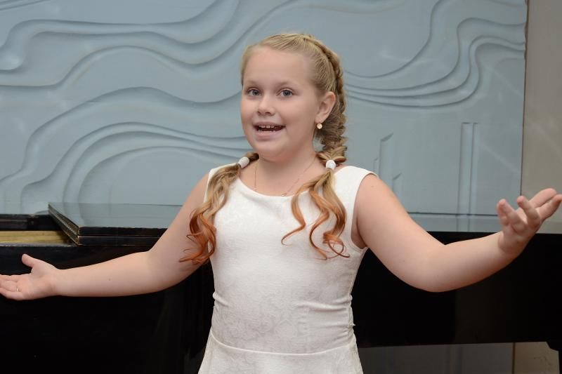 Шесть великолучан удостоены премии «Юные дарования Псковщины» (фото)