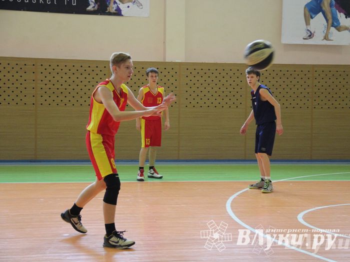 Игра 29 марта Великие Луки — Псков (юноши)