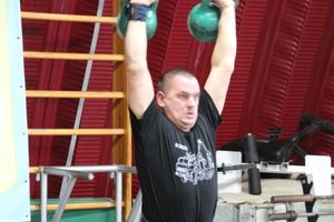 В Великих Луках прошла спартакиада по гиревому спорту среди предприятий и организаций города (фото)