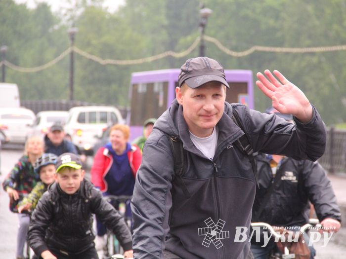 Зигзаг здоровья выполнили великолукские велосипедисты (ФОТО)