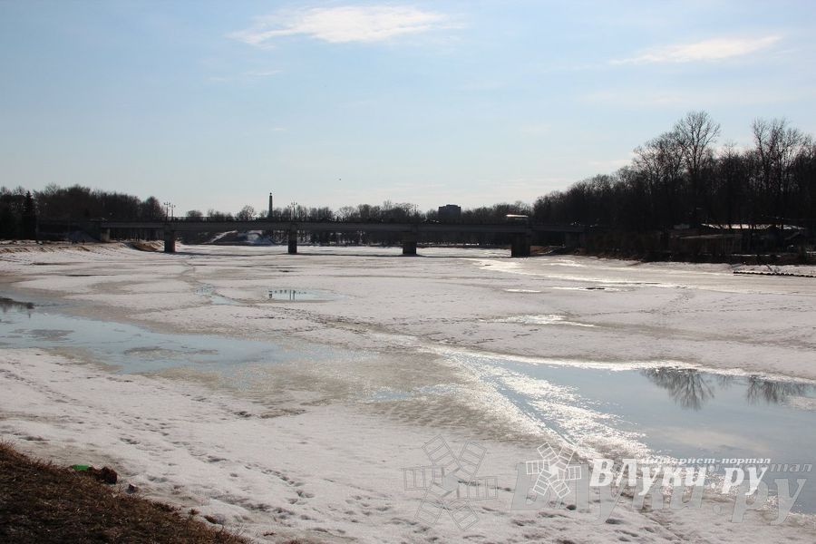 Весенний день