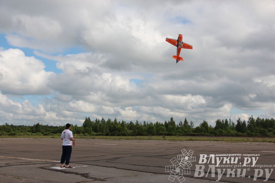 Фестиваль авиамодельного спорта России в Великих Луках