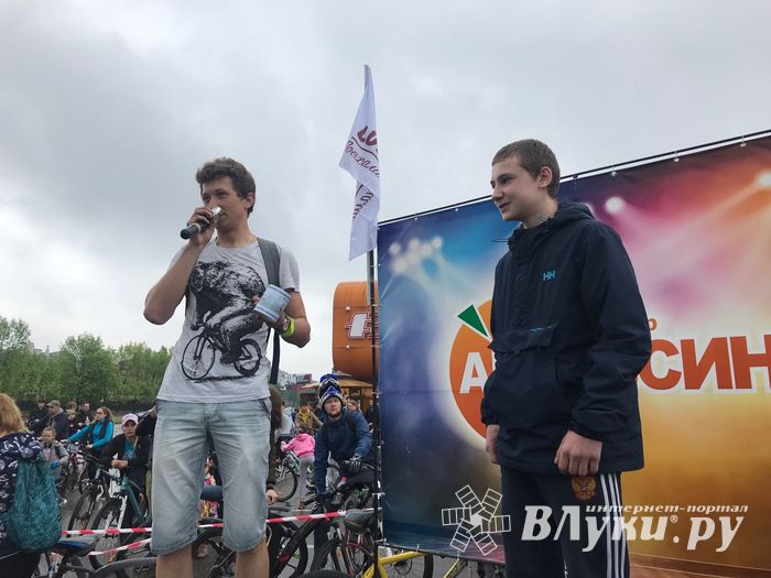 Зигзаг здоровья выполнили великолукские велосипедисты (ФОТО)