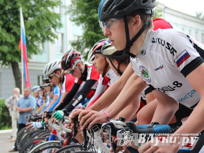 Гонка-критериум по велосипедному спорту