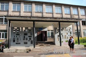 В школах города появляются новые крыши, полы, компьютерные класса и модернизированные санузлы (фото)