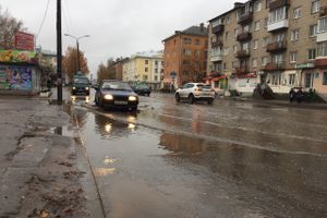 Великие Луки поплыли (ФОТО + ВИДЕО)