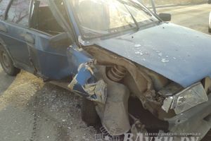 ДТП: машина — столб