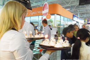 ТЦ «Апельсин» отметил три года