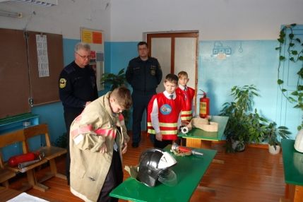 Команда ДЮП Великолукского района вышла в финал областного конкурса «Я и пожарная безопасность» (ФОТО)