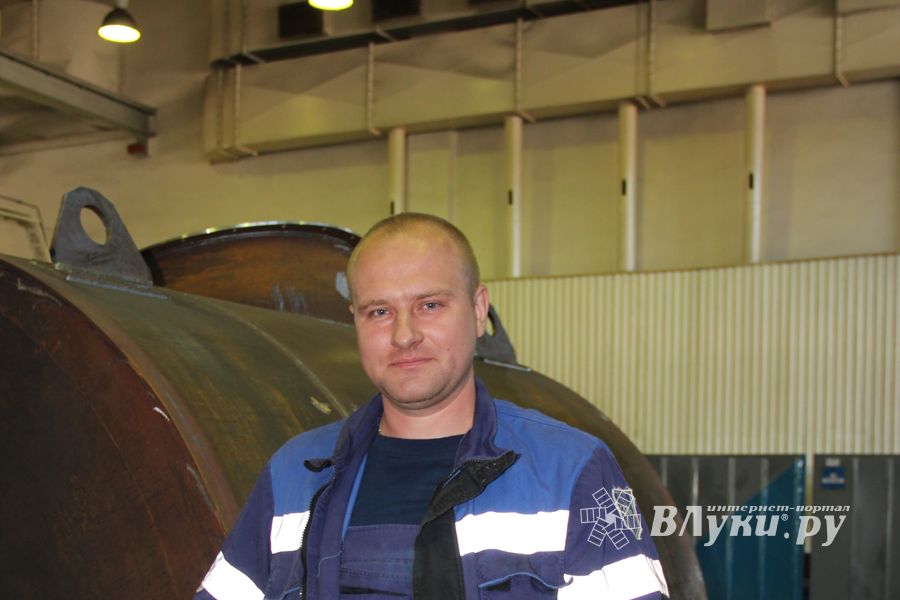 Д.С. Кондрашов, слесарь механо-сборочных работ сброчного цеха