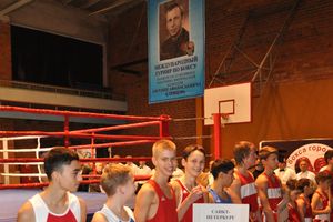 В Великих Луках завершился турнир по боксу памяти Е.А. Клевцова (фото)