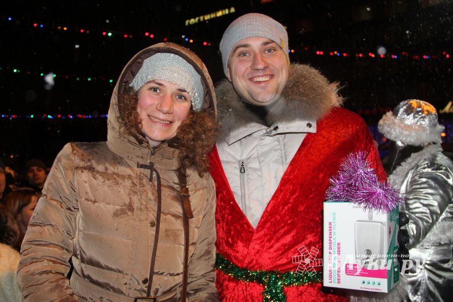 ТК «Первомайский» подарил великолучанам новогоднее волшебство (ФОТО)