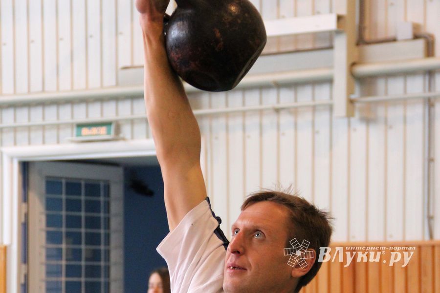 Великолучане одержали победу в зональном этапе «Папа, мама, я – спортивная семья» (ФОТО)