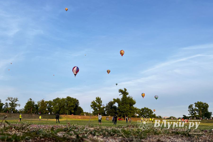 Международная встреча воздухоплавателей в Великих Луках ..