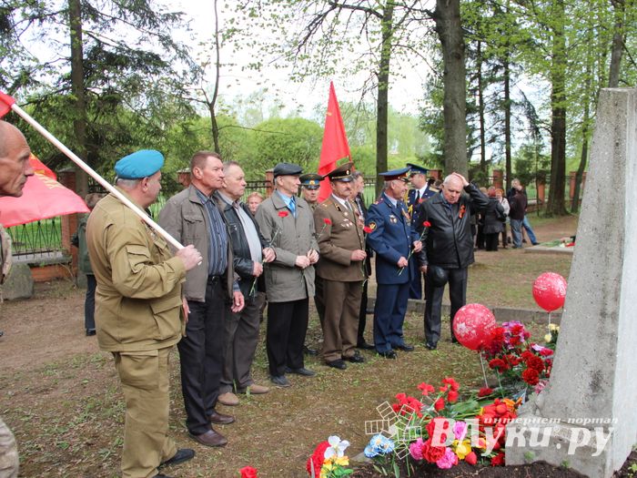 Великолучане почтили память героев Великой Отечественной (ФОТО)
