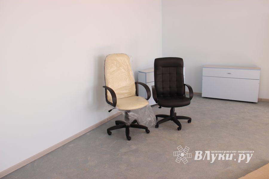 655 заявлений поданы в новый лицей на ул. Заслонова (ФОТО)