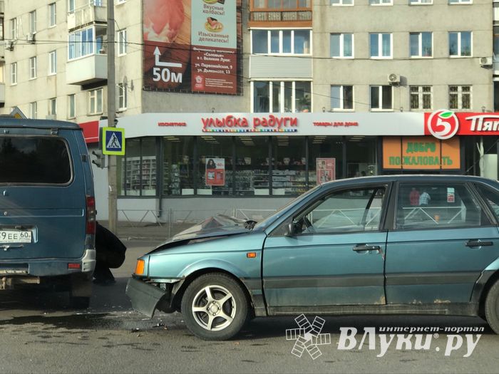 На проспекте Гагарина произошло ДТП (ФОТО)