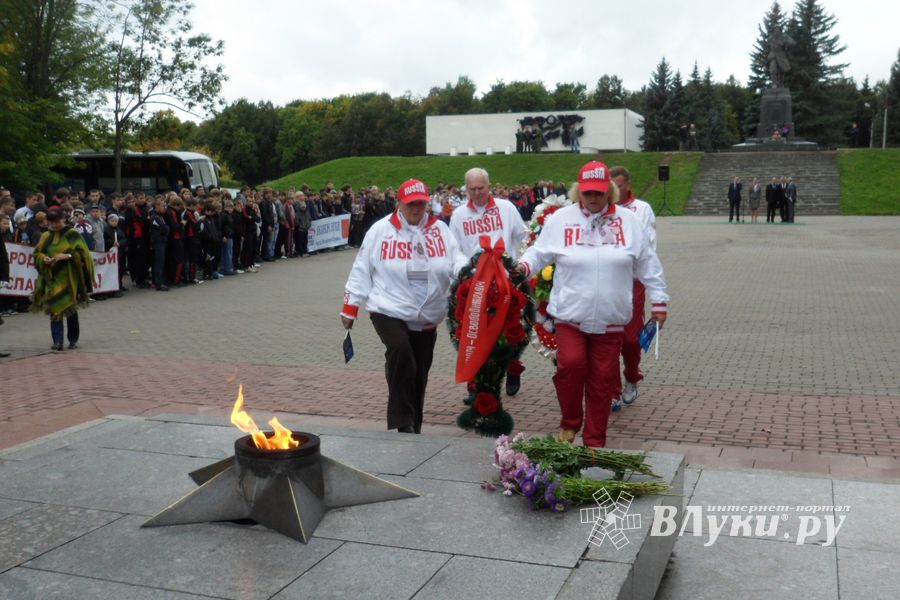 Великие Луки встретили олимпийских чемпионов (ФОТО)