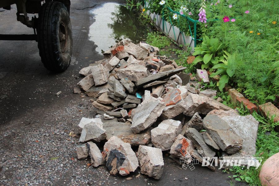 Новый ливень может кончиться плачевно для Великих Лук (ФОТО)