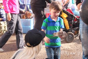 ​Tele2 поздравила великолучан с Днем рождения любимого города (фото)