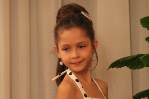 Фотосессия финалисток конкурса «Маленькая красавица Великие Луки 2014»