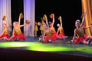 «Великолукская Веснянка» на сцене ДК ЛК