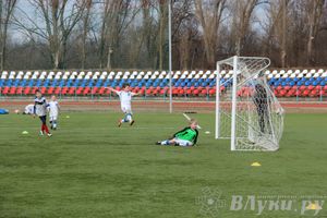 В Великих Луках прошел международный детский турнир по футболу «Наши надежды»