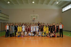 Великолучанки завоевали «серебро» на традиционном турнире по баскетболу (ФОТО)