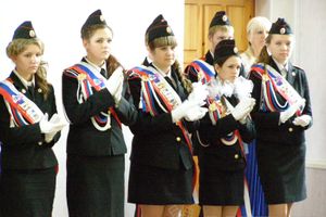 «Последний звонок» в школах Великих Лук