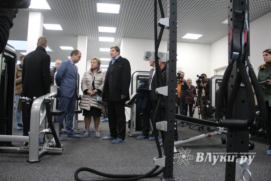 В Великих Луках открыли «Айсберг» (ФОТО)