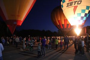 Огненные шоу состоялись над Ловатью (ФОТО)