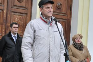 В Великих Луках состоялся митинг в поддержку народа Украины