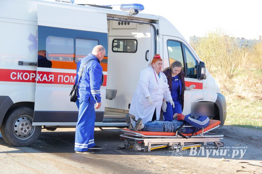 ДТП с пострадавшими в Великих Луках (ФОТО)