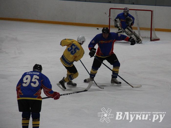 Великолучане одержали победу над псковским «Беркутом» (ФОТО)