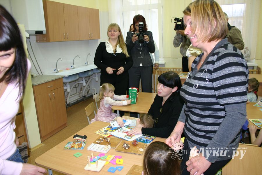 Губернатор области принял участие в торжественной церемонии открытия нового детского сада (ФОТО)