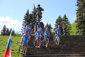 В Великих Луках чествовали лучших велосипедистов (ФОТО)