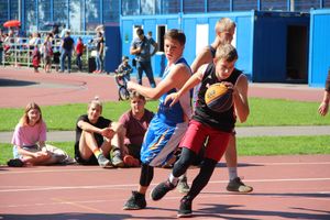 Большой спортивный праздник в Великих Луках (ФОТО)