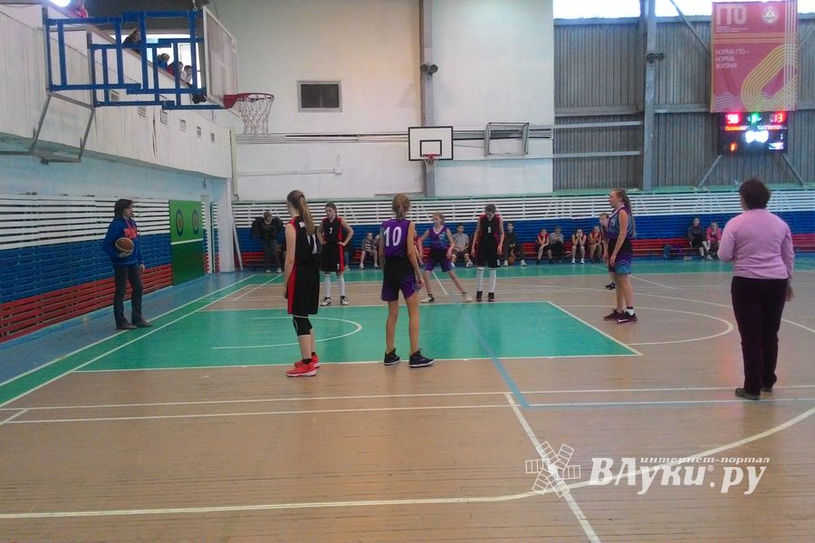 Великолучанки привезли золото с Новгородской области (ФОТО)