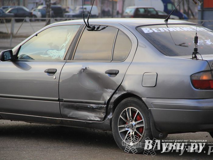 Фотофакт: ДТП на перекрестке Гагарина-Дьяконова