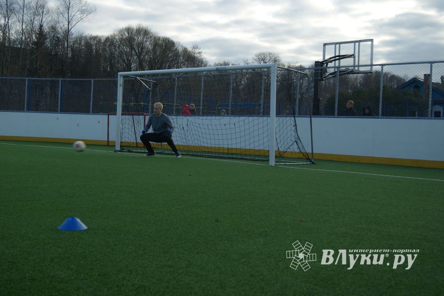 В Великих Луках завершился турнир по дворовому футболу (ФОТО)