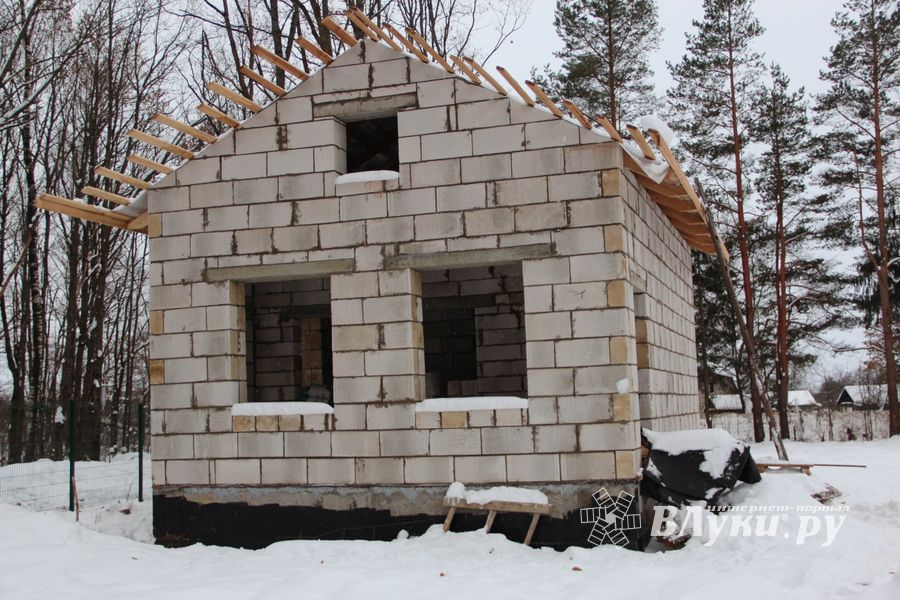 В Великих Луках ведется строительство центра по подготовке велосипедистов (ФОТО)