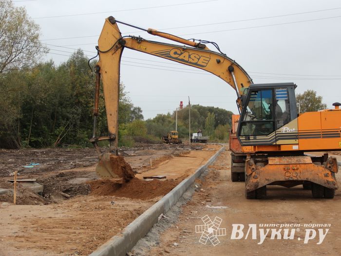 Строительство участка улицы Дружбы близится к завершению (ФОТО)