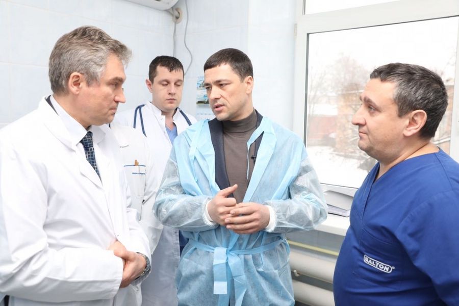 Врио губернатора Псковской области посетил Великолукскую межрайонную больницу (ФОТО)
