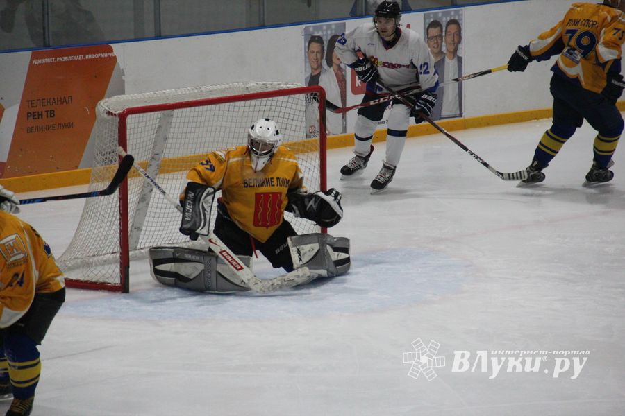Определилась команда, которая будет представлять город на Кубке области по хоккею (ФОТО)