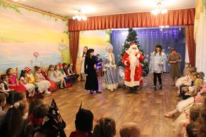 На новогодний утренник в детский сад №23 приходил задорный Дед Мороз (ФОТО)