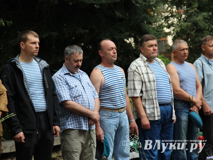 В Великих Луках начались мероприятия, посвященные Дню ВДВ (ФОТО)