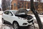 Снег стал причиной нескольких аварий в Великих Луках (ФОТО)